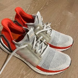 Men’s adidas ultra boost 19 size 9.5